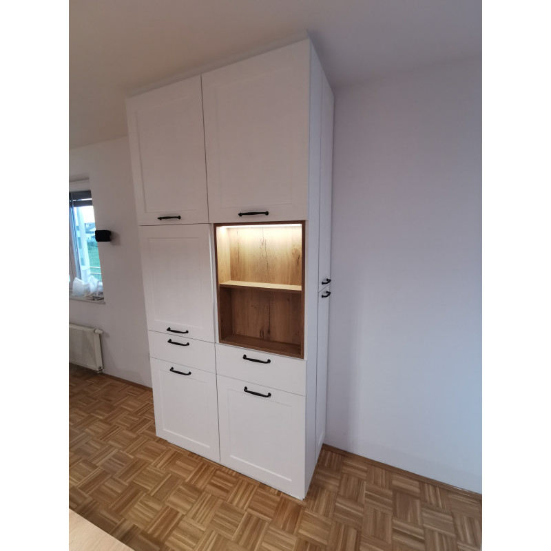 KUHINJA BELA MAT / HRAST